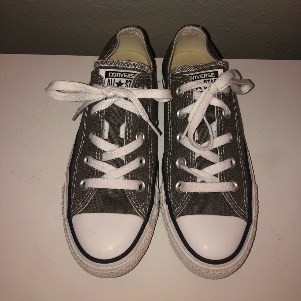 Grey converse